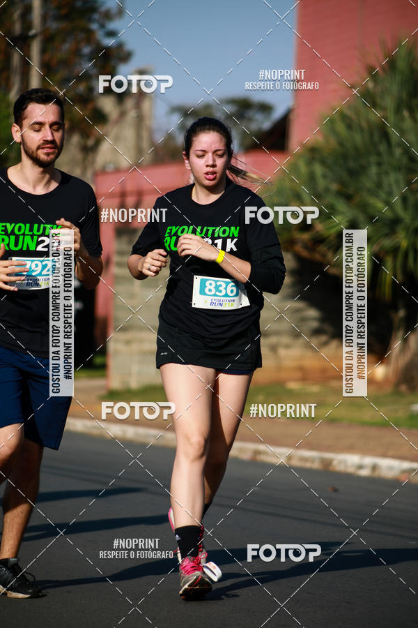 Buy your photos of the eventEvolution Run 21k 2019 on Fotop