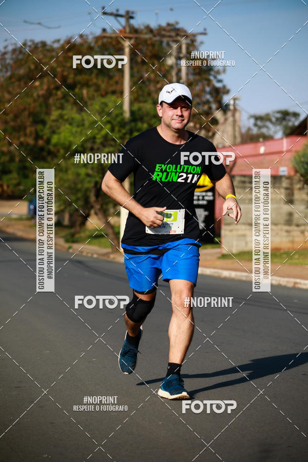 Buy your photos of the eventEvolution Run 21k 2019 on Fotop