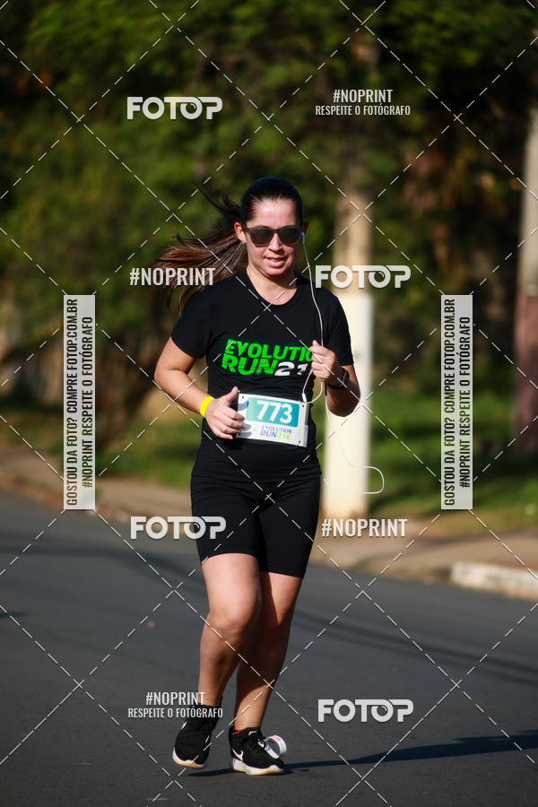 Buy your photos of the eventEvolution Run 21k 2019 on Fotop