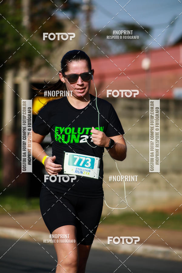 Buy your photos of the eventEvolution Run 21k 2019 on Fotop