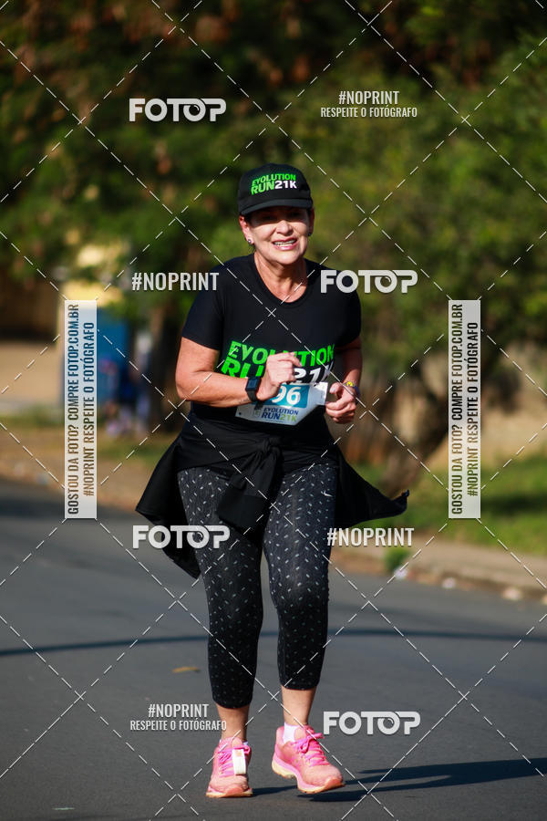 Buy your photos of the eventEvolution Run 21k 2019 on Fotop
