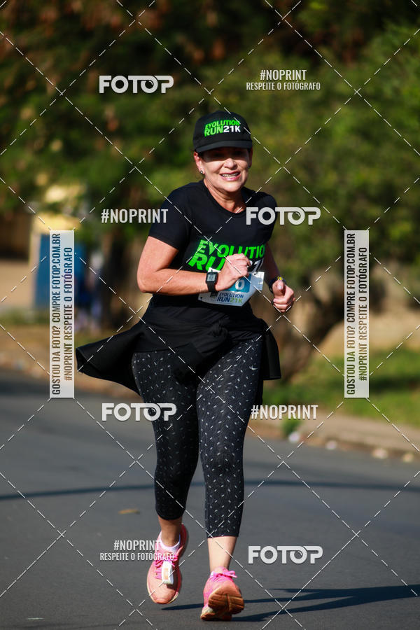 Buy your photos of the eventEvolution Run 21k 2019 on Fotop