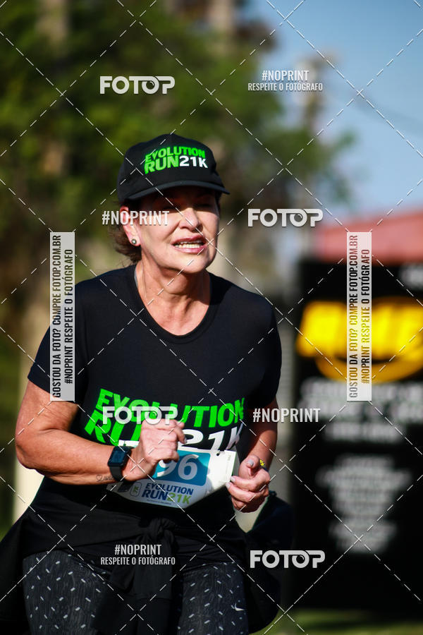 Buy your photos of the eventEvolution Run 21k 2019 on Fotop