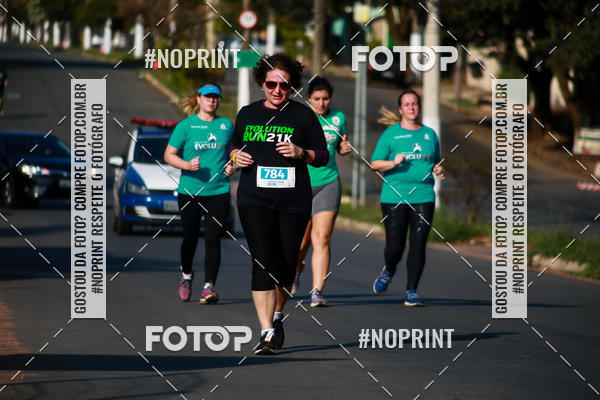 Buy your photos of the eventEvolution Run 21k 2019 on Fotop