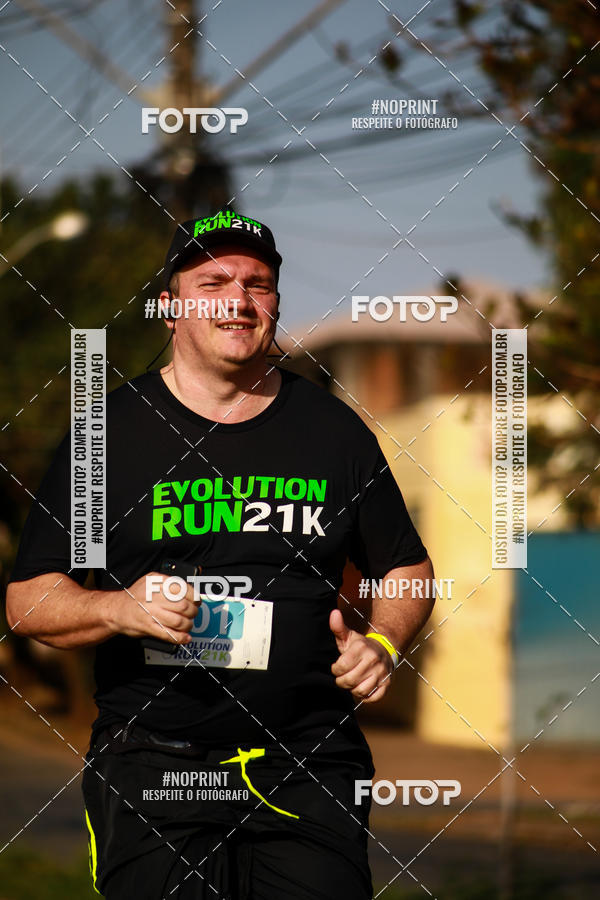 Buy your photos of the eventEvolution Run 21k 2019 on Fotop