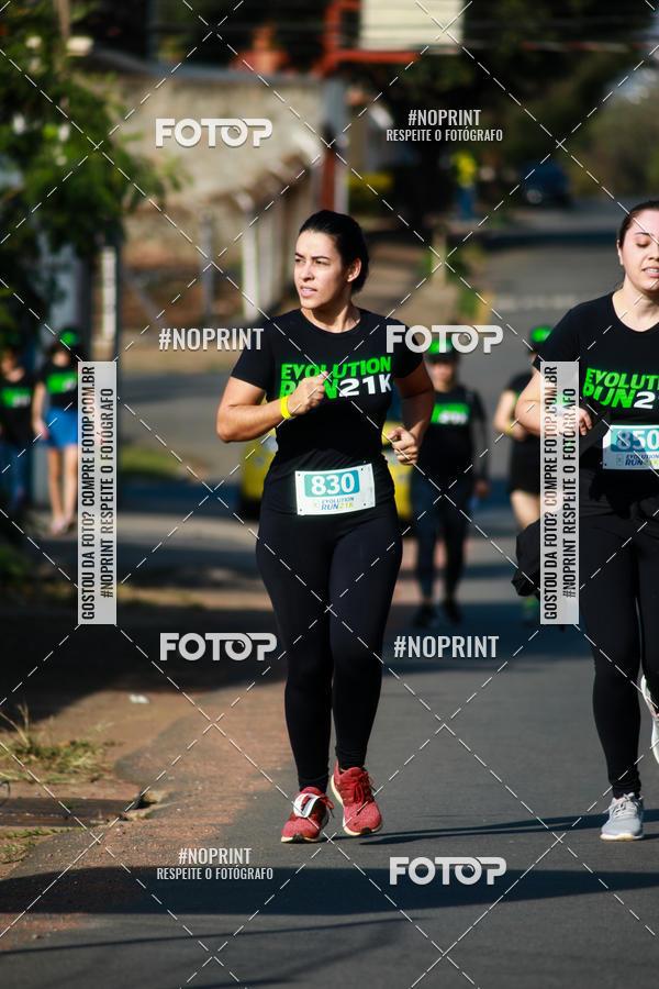 Buy your photos of the eventEvolution Run 21k 2019 on Fotop