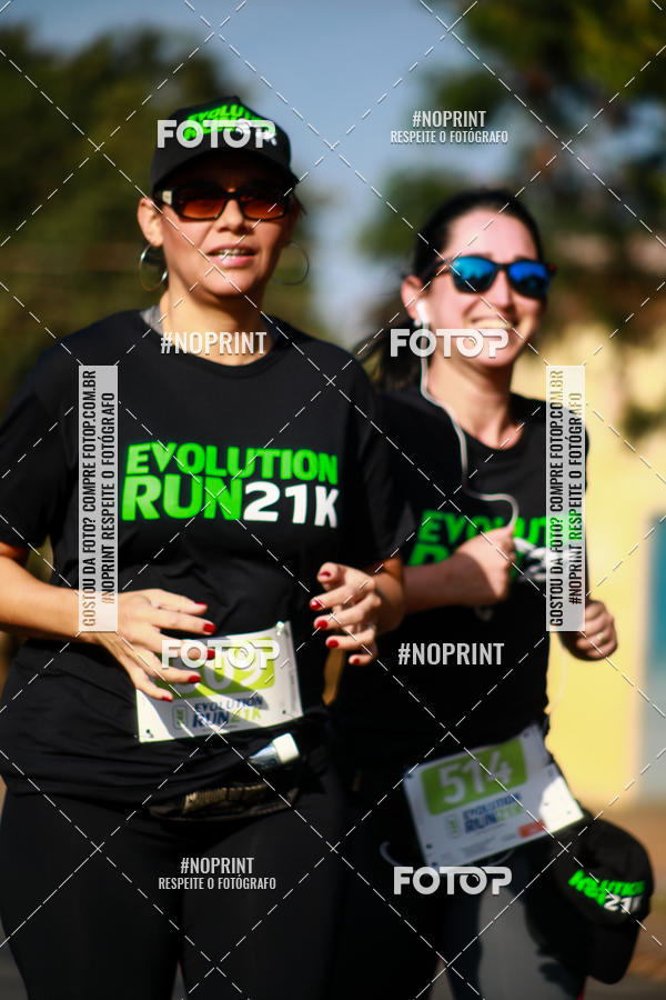 Buy your photos of the eventEvolution Run 21k 2019 on Fotop