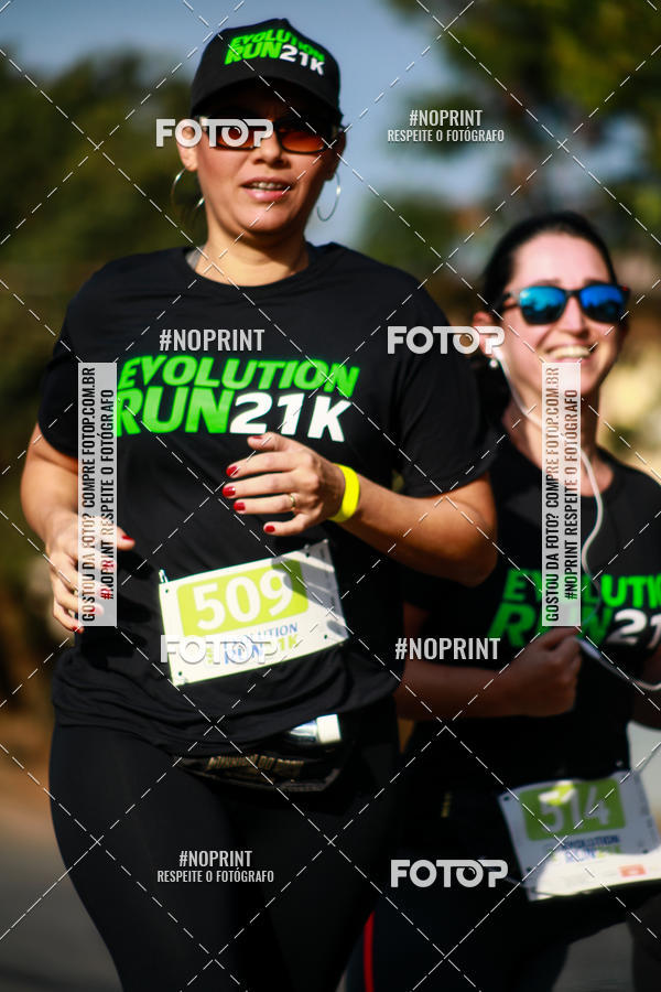 Buy your photos of the eventEvolution Run 21k 2019 on Fotop