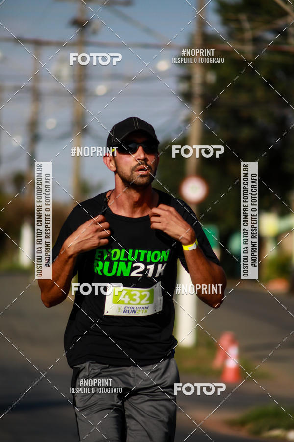 Buy your photos of the eventEvolution Run 21k 2019 on Fotop