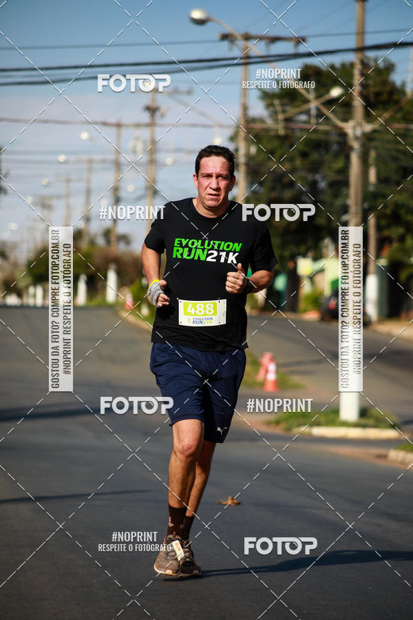 Buy your photos of the eventEvolution Run 21k 2019 on Fotop