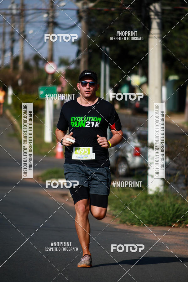 Buy your photos of the eventEvolution Run 21k 2019 on Fotop