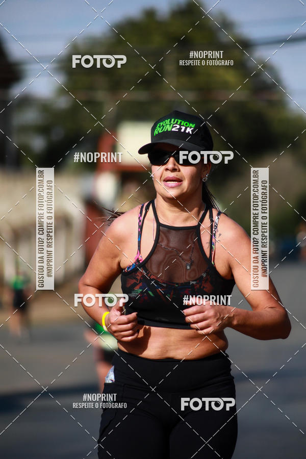 Buy your photos of the eventEvolution Run 21k 2019 on Fotop
