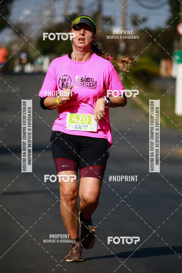 Buy your photos of the eventEvolution Run 21k 2019 on Fotop