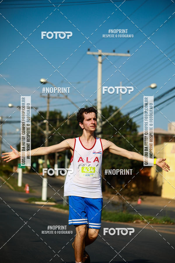 Buy your photos of the eventEvolution Run 21k 2019 on Fotop