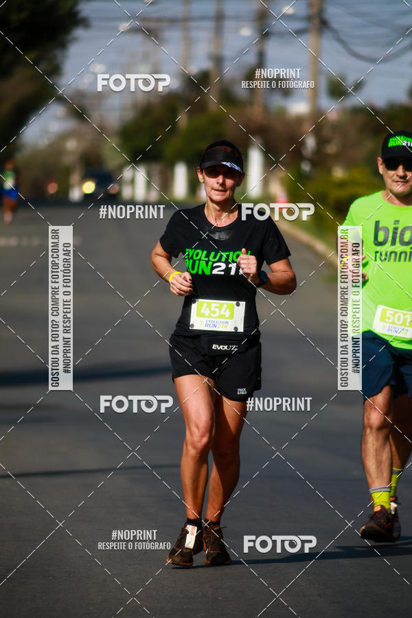 Buy your photos of the eventEvolution Run 21k 2019 on Fotop