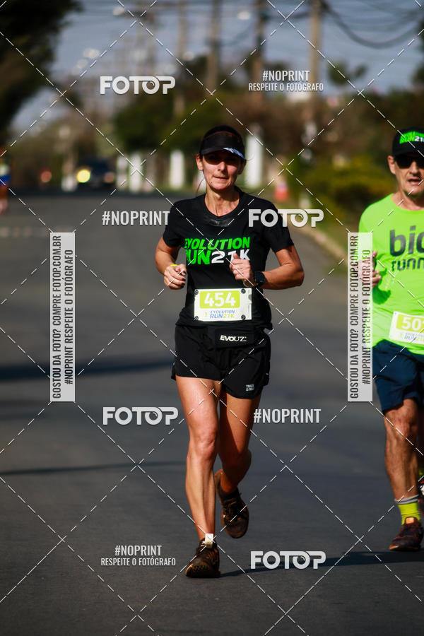 Buy your photos of the eventEvolution Run 21k 2019 on Fotop