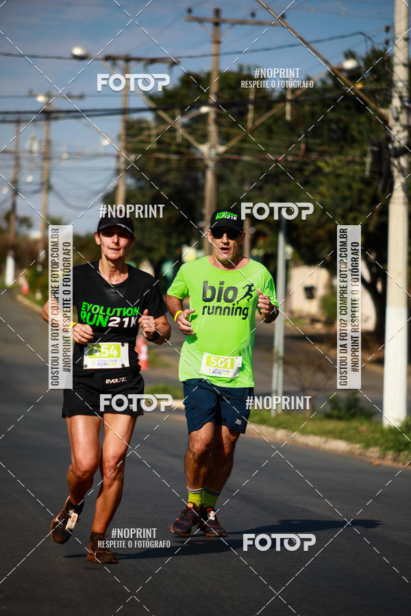 Buy your photos of the eventEvolution Run 21k 2019 on Fotop