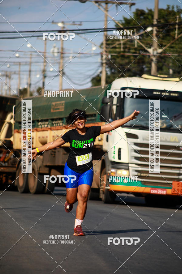 Buy your photos of the eventEvolution Run 21k 2019 on Fotop