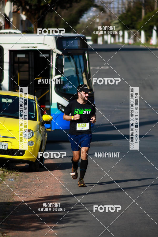 Buy your photos of the eventEvolution Run 21k 2019 on Fotop