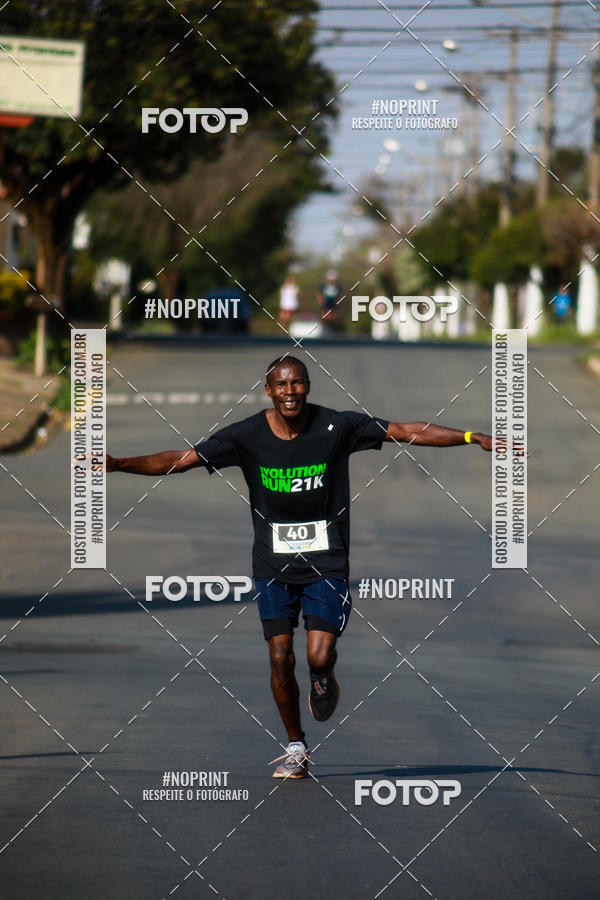 Buy your photos of the eventEvolution Run 21k 2019 on Fotop