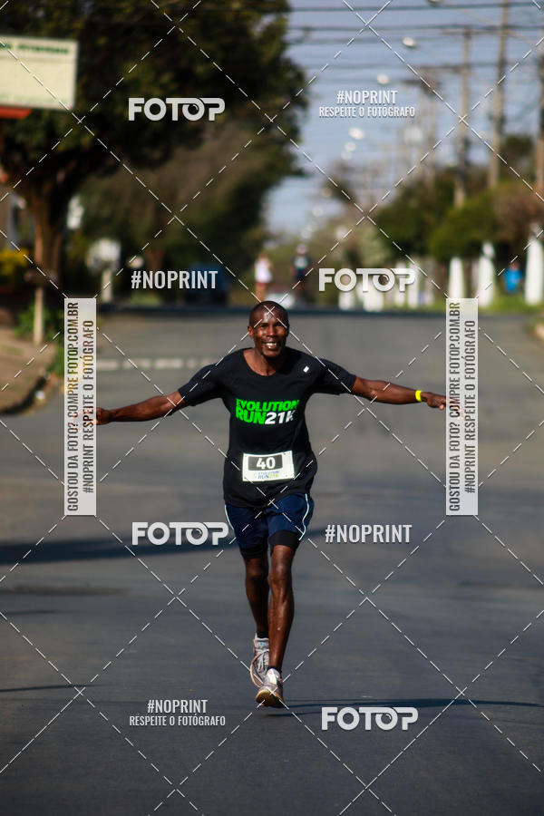 Buy your photos of the eventEvolution Run 21k 2019 on Fotop