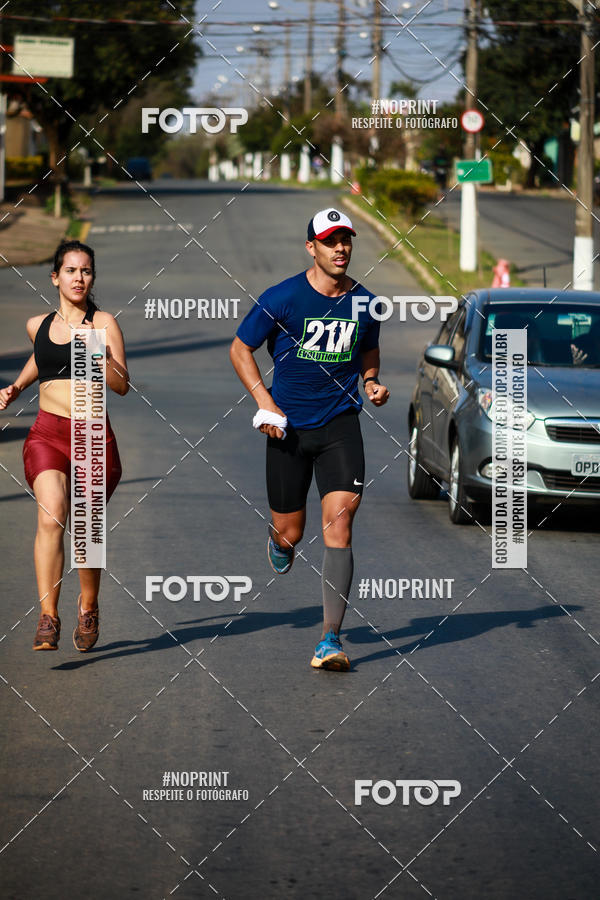 Buy your photos of the eventEvolution Run 21k 2019 on Fotop