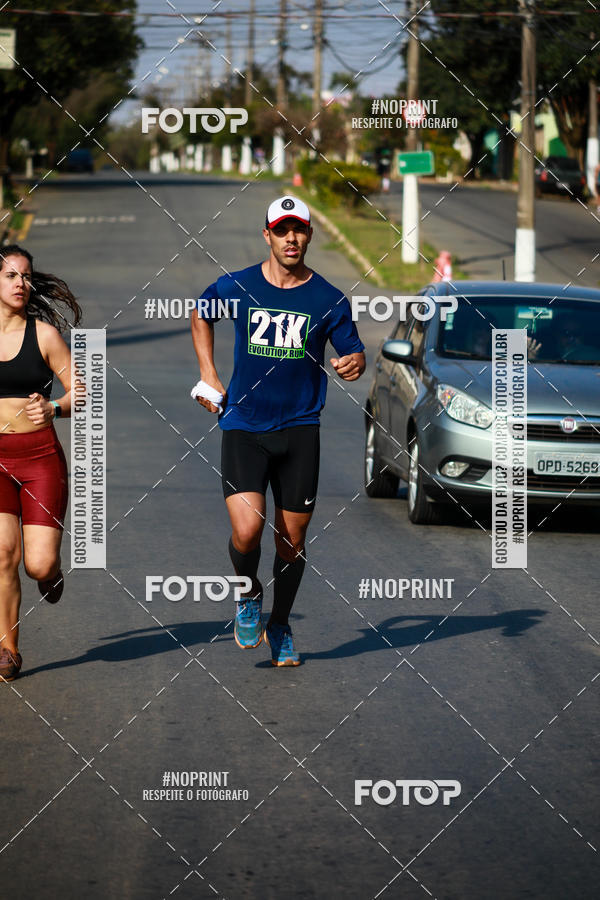 Buy your photos of the eventEvolution Run 21k 2019 on Fotop