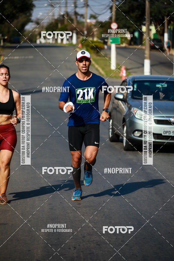 Buy your photos of the eventEvolution Run 21k 2019 on Fotop