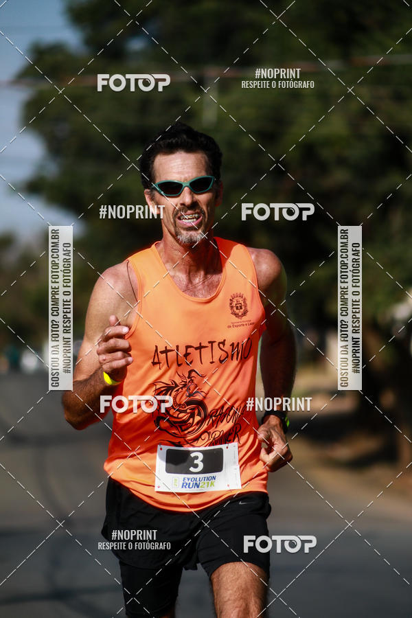 Buy your photos of the eventEvolution Run 21k 2019 on Fotop