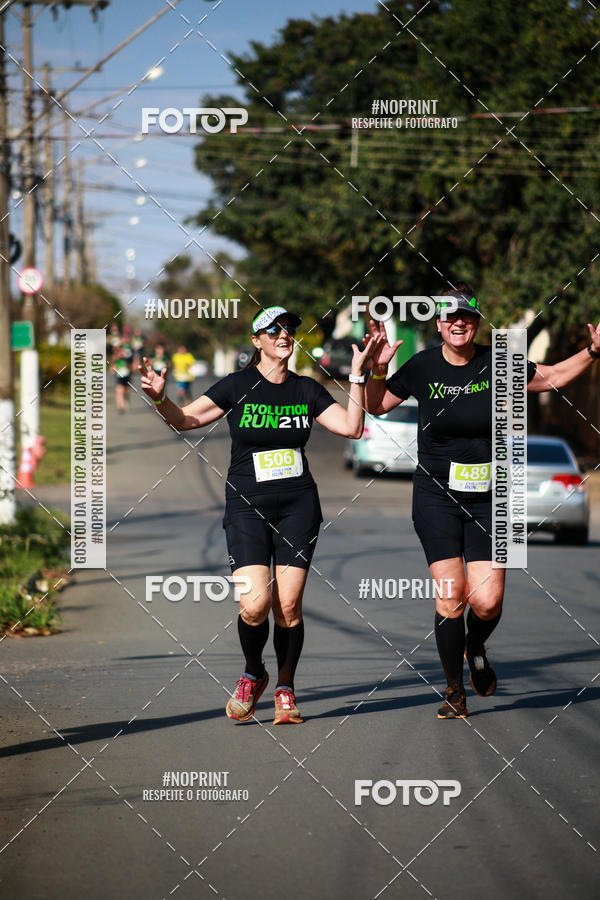 Buy your photos of the eventEvolution Run 21k 2019 on Fotop