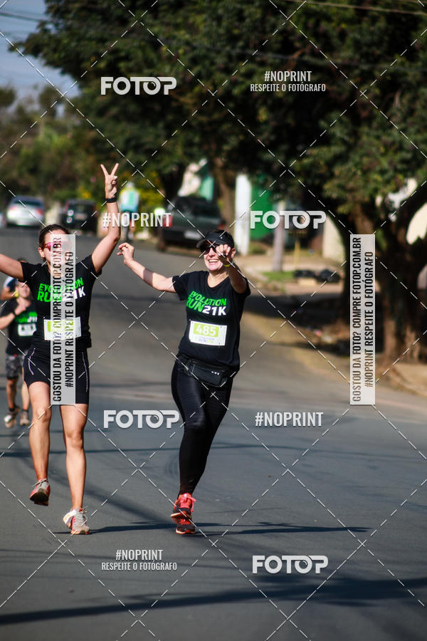 Buy your photos of the eventEvolution Run 21k 2019 on Fotop