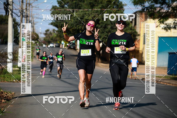 Buy your photos of the eventEvolution Run 21k 2019 on Fotop