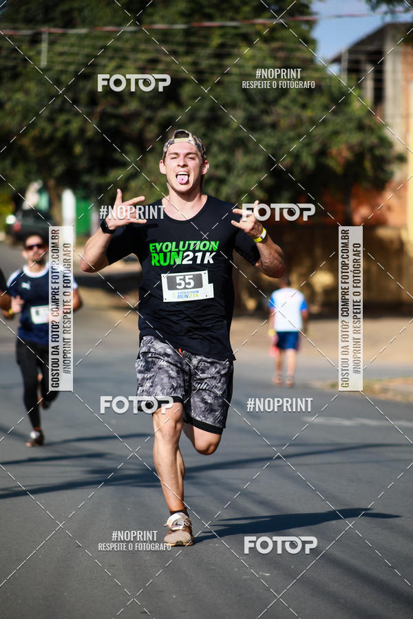Buy your photos of the eventEvolution Run 21k 2019 on Fotop