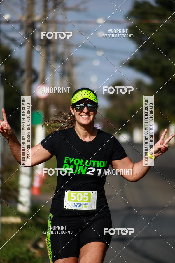 Buy your photos of the eventEvolution Run 21k 2019 on Fotop