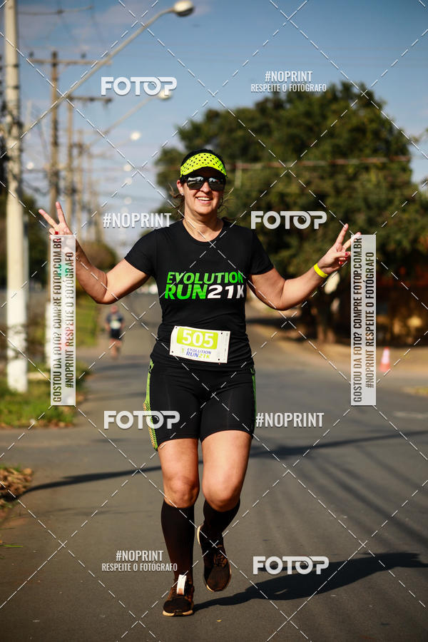 Buy your photos of the eventEvolution Run 21k 2019 on Fotop
