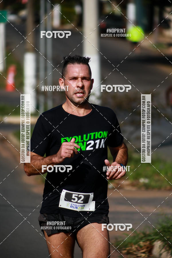Buy your photos of the eventEvolution Run 21k 2019 on Fotop