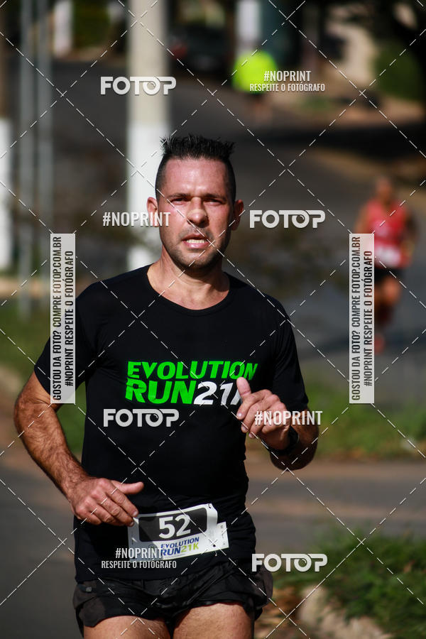 Buy your photos of the eventEvolution Run 21k 2019 on Fotop