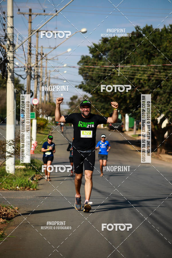 Buy your photos of the eventEvolution Run 21k 2019 on Fotop