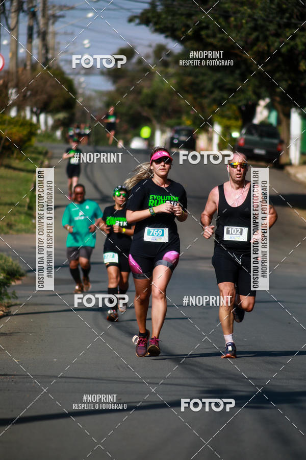 Buy your photos of the eventEvolution Run 21k 2019 on Fotop