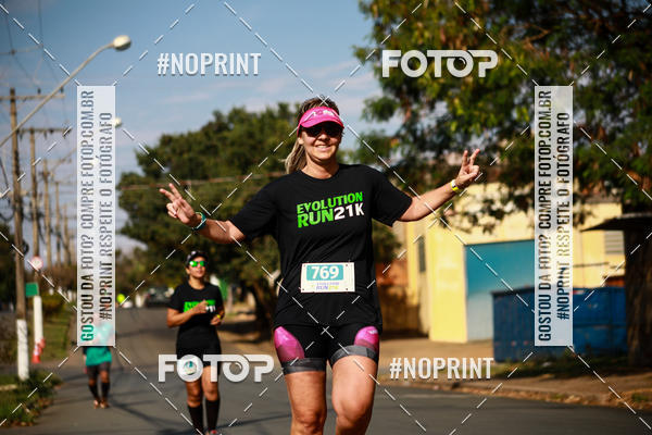 Buy your photos of the eventEvolution Run 21k 2019 on Fotop