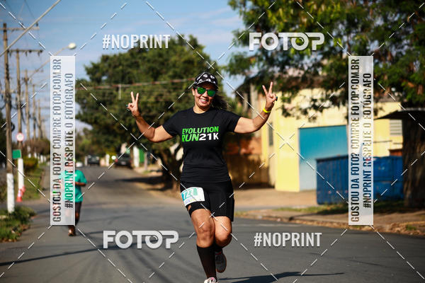Buy your photos of the eventEvolution Run 21k 2019 on Fotop
