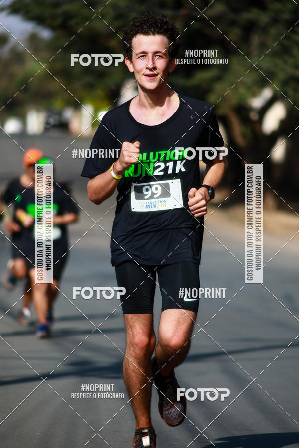 Buy your photos of the eventEvolution Run 21k 2019 on Fotop