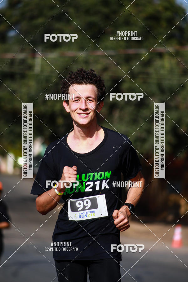 Buy your photos of the eventEvolution Run 21k 2019 on Fotop