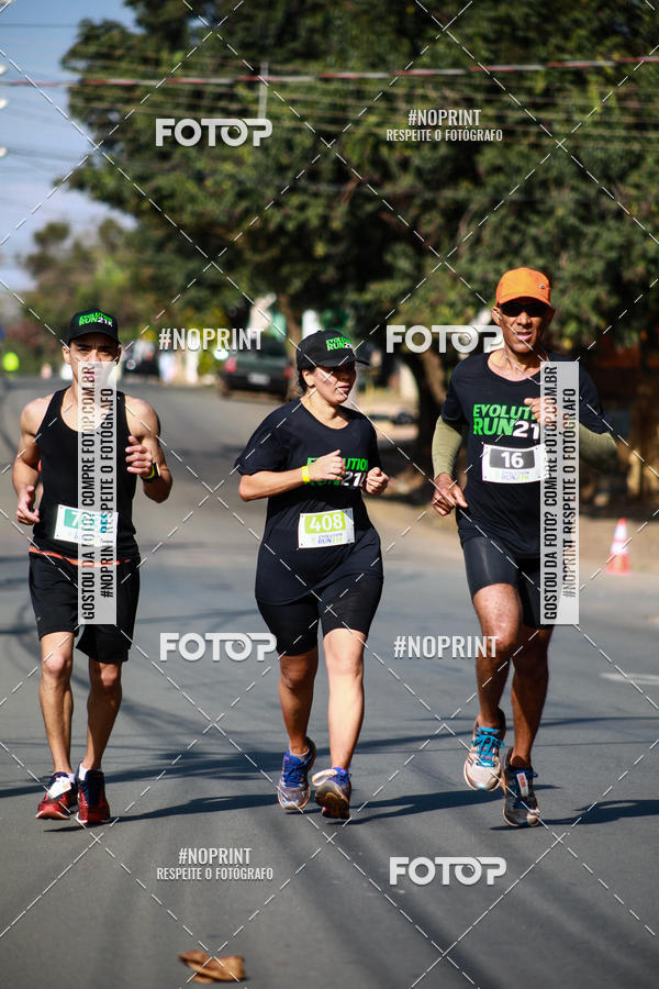 Buy your photos of the eventEvolution Run 21k 2019 on Fotop