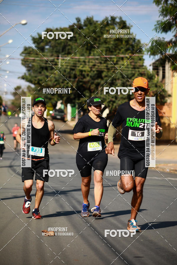 Buy your photos of the eventEvolution Run 21k 2019 on Fotop