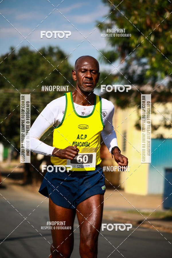Buy your photos of the eventEvolution Run 21k 2019 on Fotop