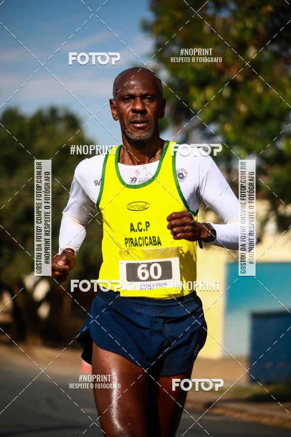Buy your photos of the eventEvolution Run 21k 2019 on Fotop
