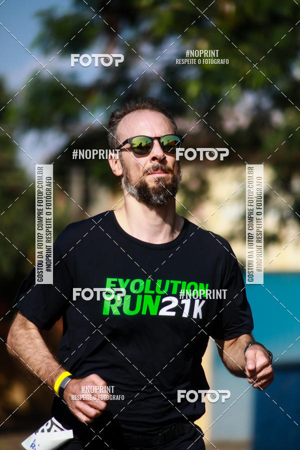 Buy your photos of the eventEvolution Run 21k 2019 on Fotop