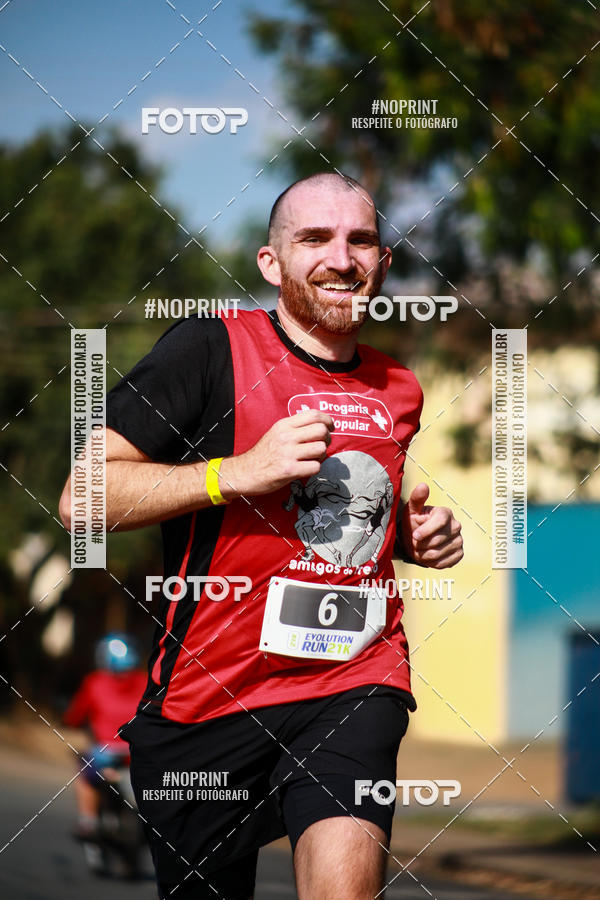 Buy your photos of the eventEvolution Run 21k 2019 on Fotop