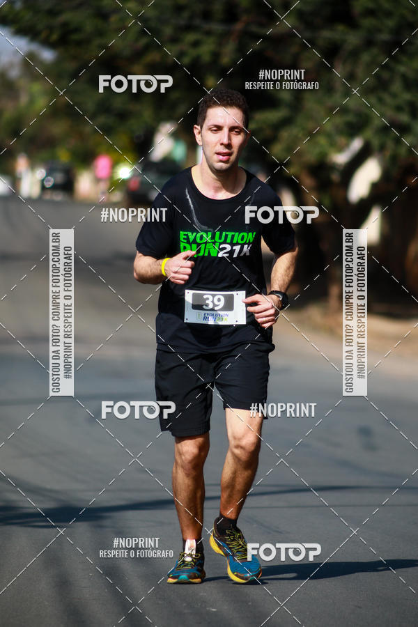 Buy your photos of the eventEvolution Run 21k 2019 on Fotop